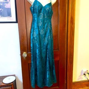 COPY - Gorgeous ladies sexy sheer spaghetti strap night gown